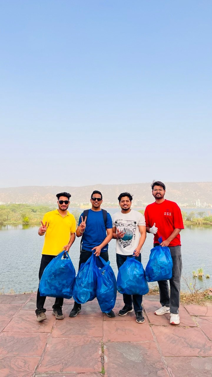 Jal mahal paal cleaning drive